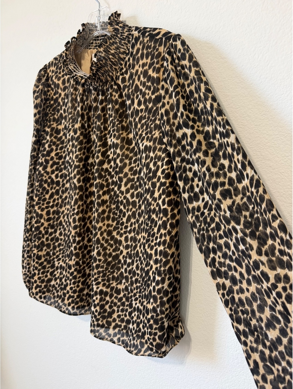 J. Crew Long Sleeve Smocked Neck Animal Print Chiffon Blouse Women's Size S - Picture 4 of 6
